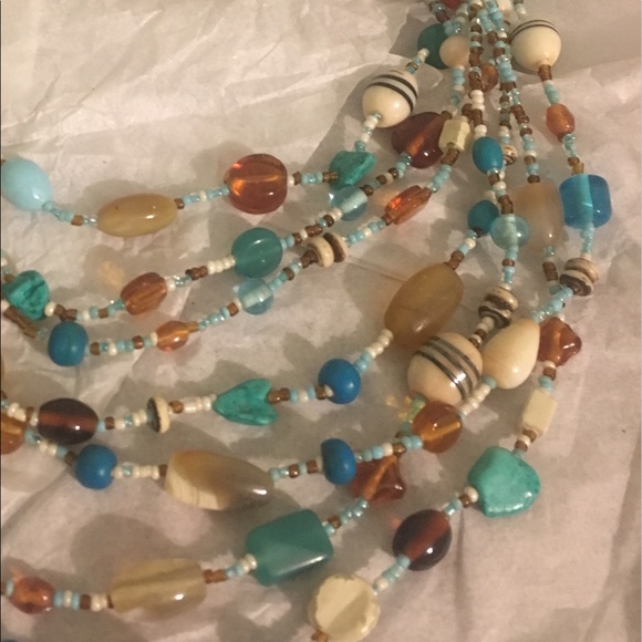 Beaded blue statement necklace - Picture 2 of 2